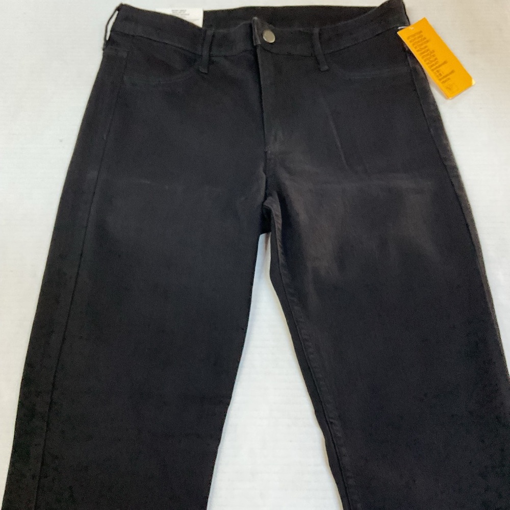 H&M Women's Sleek Black Skinny Jeans